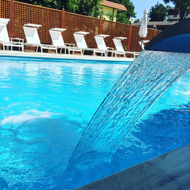 Hotel Mar Del Plata Grado Eksteriør billede